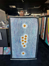 Load image into Gallery viewer, Maureen hudson holding her painting