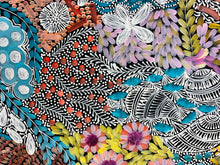 Load image into Gallery viewer, "Awelye" Karen Bird Ngale 98cm x 70cm close up 2
