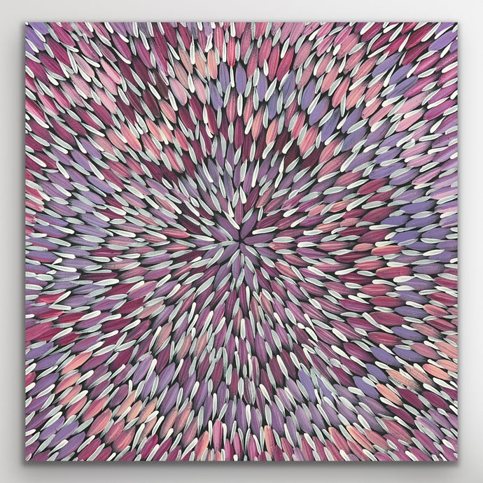 Radiating strokes and blended tones symbolise the medicinal leaves and their healing power.