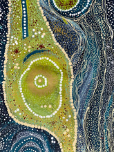 Load image into Gallery viewer, Close up Minyma malilu Carolanne Ken
