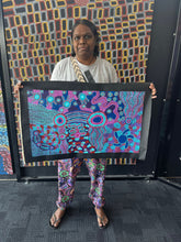 Load image into Gallery viewer, Renae Nakamarra Nelson with original painting "Mamungari-Nya" - Aboriginal artist
